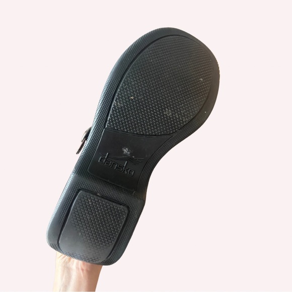 SOLD - Picture 3 of 4